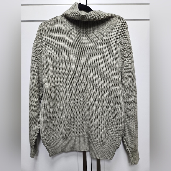 Aritzia Wilfred Montpellier Sweater - Picture 1 of 4